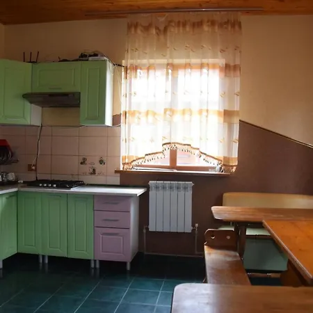 بيت خشبي аура карпат *