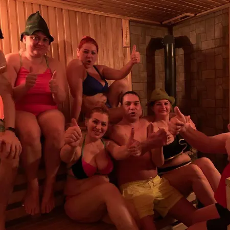 аура карпат بيت خشبي