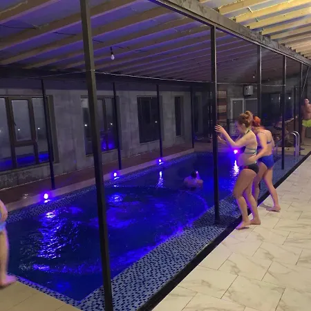 аура карпат *